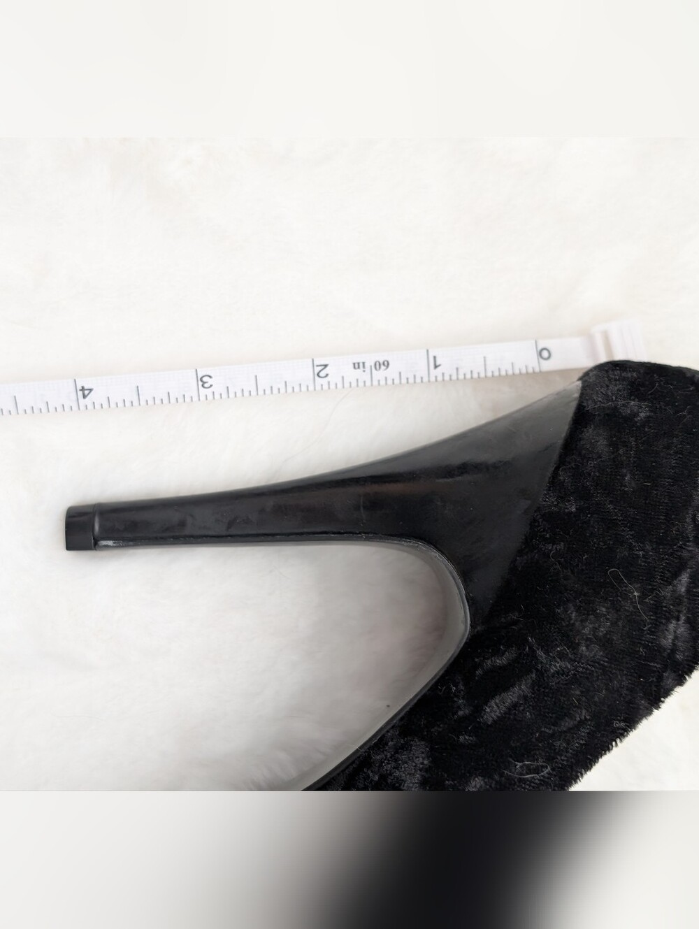 EUC Lulu Townsend Black Crushed Velvet Peep-Toe Heels with Bow Sz 8 - Picture 12 of 12